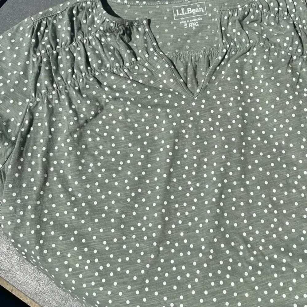 L.L. Bean preowned women’s